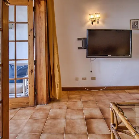 Appartamento Panoramica Gigantes Meerblick By Interhome