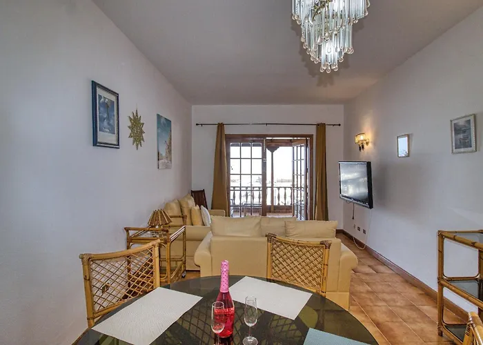 Panoramica Gigantes Meerblick By Interhome Santiago Del Teide