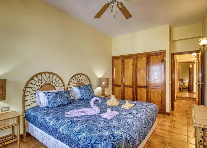 Panoramica Gigantes Meerblick By Interhome Santiago Del Teide